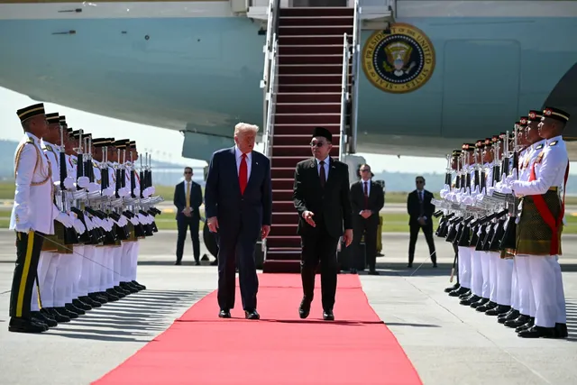 Lịch trình của Tổng thống Donald Trump trong chuyến công du Hàn Quốc dự Hội nghị APEC- Ảnh 1. Lịch trình của Tổng thống Donald Trump trong chuyến công du Hàn Quốc dự Hội nghị APEC- Ảnh 1.