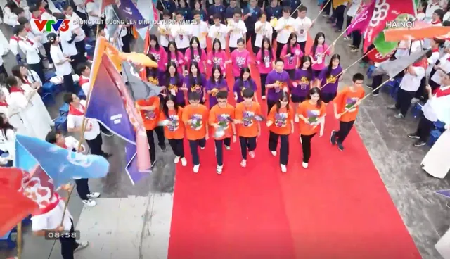 TRỰC TIẾP: Chung kết Đường lên đỉnh Olympia năm thứ 25 - Ảnh 2.