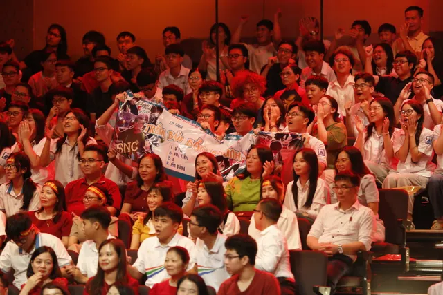 The Road to Olympia Mount: A Spectacular Breakthrough in Quarter 4 as Hanoi Schoolboy Secures a Spot in the Finals - Ảnh 5.