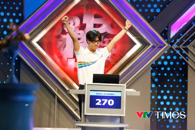 The Road to Olympia Mount: A Spectacular Breakthrough in Quarter 4 as Hanoi Schoolboy Secures a Spot in the Finals - Ảnh 12.