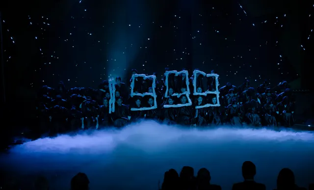 25th Anniversary Gala of Road to Olympia Mount: The Shining Stars of Hope - Ảnh 1.