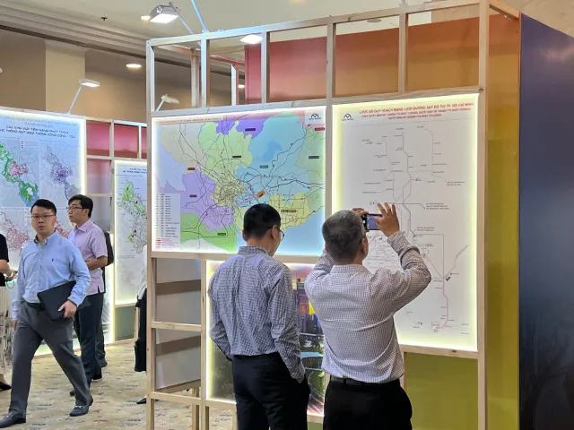 Để trở thành Siêu đô thị: TP Hồ Chí Minh cần những ưu tiên nào?- Ảnh 2. Để trở thành Siêu đô thị: TP Hồ Chí Minh cần những ưu tiên nào?- Ảnh 2.