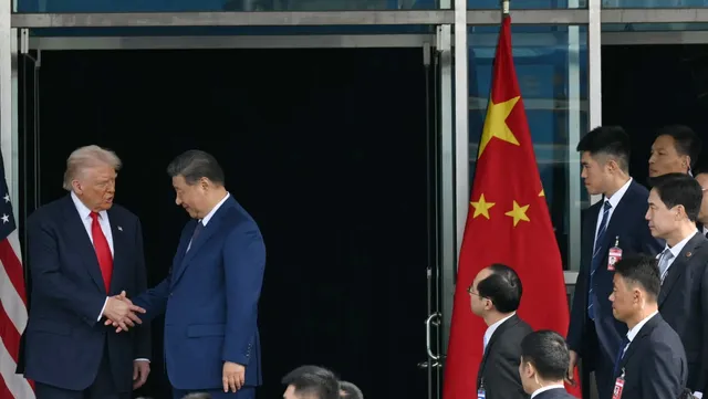 Tổng thống Trump và Chủ tịch Tập Cận Bình họp thượng đỉnh tại Hàn Quốc, tháo gỡ bất đồng Mỹ - Trung - Ảnh 3.
