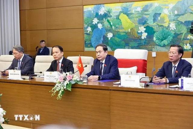 Top legislator meets with South African President - Ảnh 2.