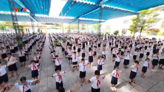 TP. Hồ Chí Minh nỗ lực thực hiện chỉ tiêu 300 phòng học/vạn dân