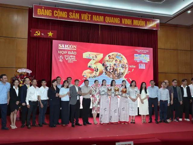 Khởi động Giải thưởng Quả bóng vàng Việt Nam 2025- Ảnh 1. Khởi động Giải thưởng Quả bóng vàng Việt Nam 2025- Ảnh 1.