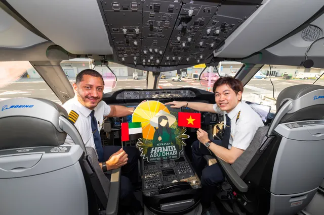 Hanoi launches new direct flight to Abu Dhabi to boost tourism - Ảnh 2.