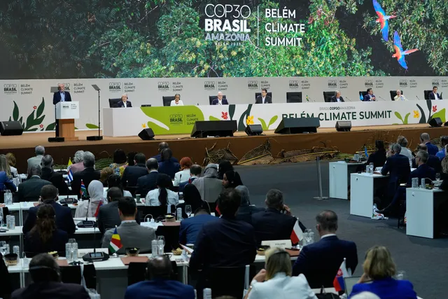 Khai mạc Hội nghị thượng đỉnh Khí hậu hướng tới COP30 tại Brazil- Ảnh 1. Khai mạc Hội nghị thượng đỉnh Khí hậu hướng tới COP30 tại Brazil- Ảnh 1.