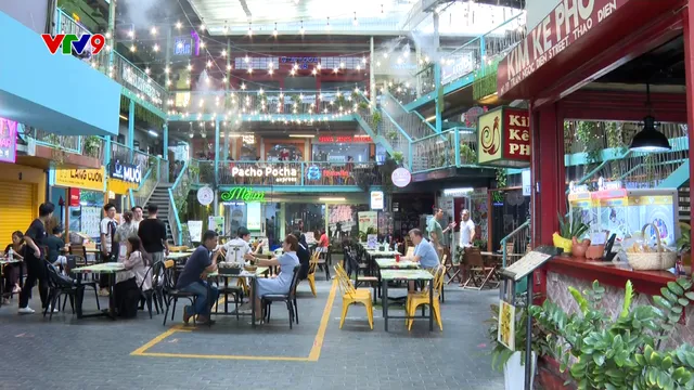 Sức hút của mô hình ẩm thực đa tiện ích