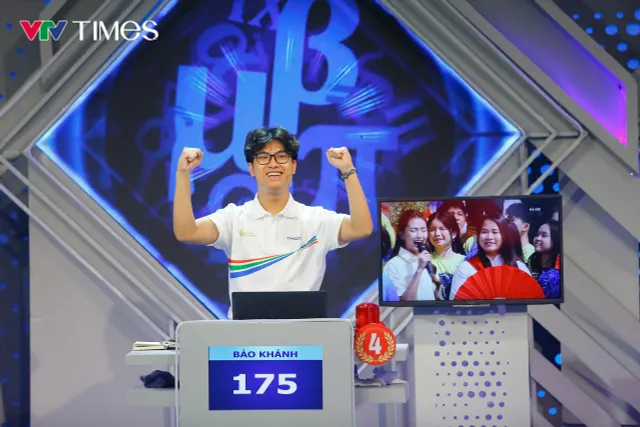 Hanoi honors Road to  Olympia  Mount   Champion Tran Bui Bao Khanh - Ảnh 4.