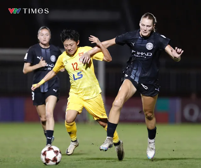 CLB nữ TP Hồ Chí Minh thua đậm trước Melbourne, HLV Nguyễn Hồng Phẩm xin lỗi người hâm mộ- Ảnh 1. CLB nữ TP Hồ Chí Minh thua đậm trước Melbourne, HLV Nguyễn Hồng Phẩm xin lỗi người hâm mộ- Ảnh 1.