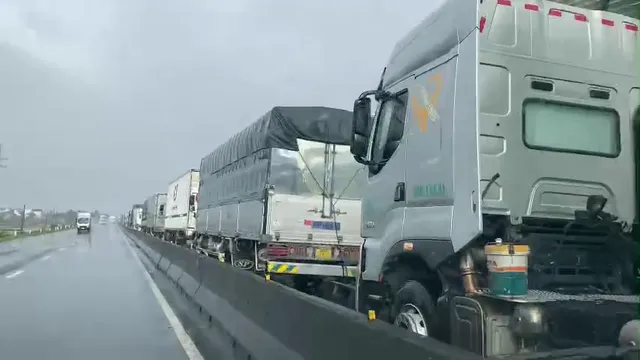 CẬP NHẬT: Mưa lũ lịch sử làm 53 người chết và mất tích - Ảnh 1.