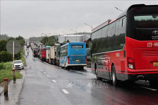 CẬP NHẬT: Mưa lũ lịch sử làm 53 người chết và mất tích - Ảnh 2.