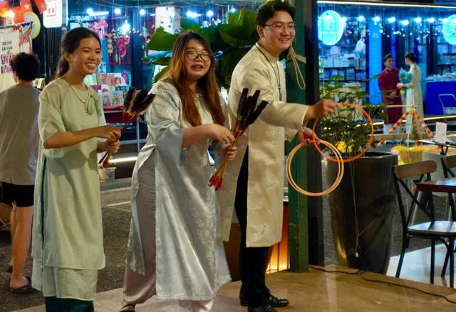 Tour đêm Đường sách có đủ sức thành điểm nhấn cho du lịch TP Hồ Chí Minh?- Ảnh 7.