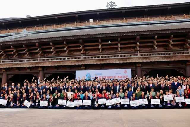 250 vận động viên tranh tài tại Giải Vô địch Kendo Quốc gia 2025- Ảnh 1.