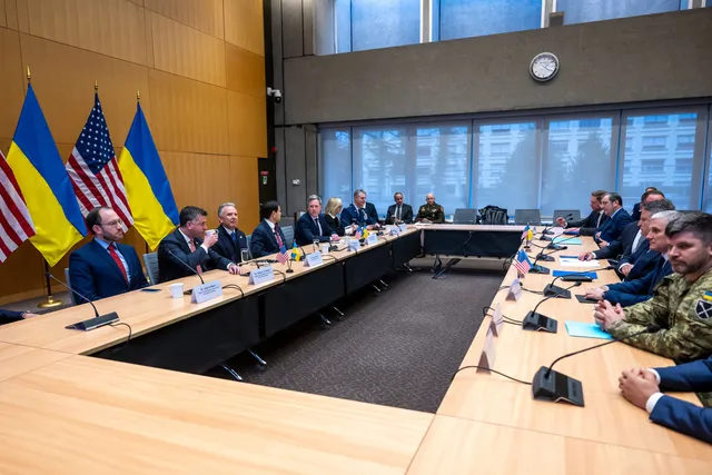 Tiến gần hơn tới một thỏa thuận hòa bình cho Ukraine - Ảnh 1.