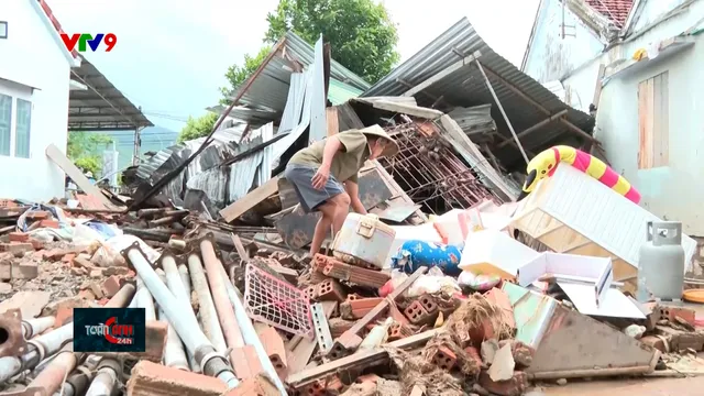 Khẩn trương triển khai chính sách tái thiết sau lũ