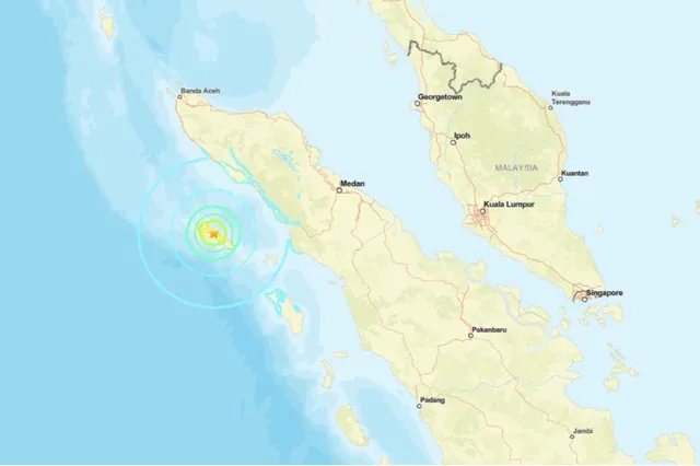Động đất 6,6 độ ở hòn đảo ngoài khơi bờ biển Sumatra, Indonesia - Ảnh 1.