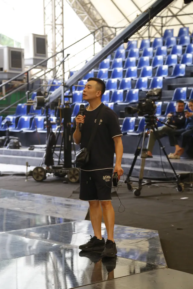 Final Rehearsal of “In Gratitude 2025”  for a ‘Symphonic’ Tribute to Teachers - Ảnh 8.