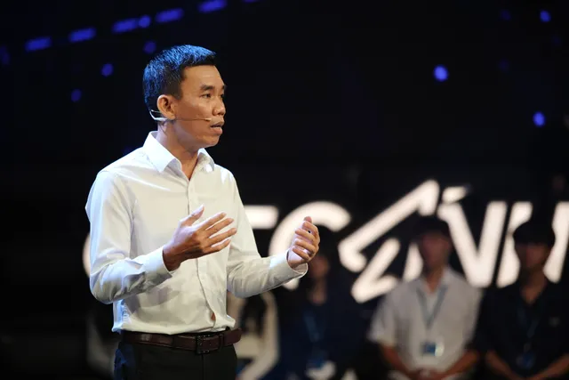 Take Off, November Edition: The Unwavering “Flames” Fueling Vietnamese Aspirations - Ảnh 2.