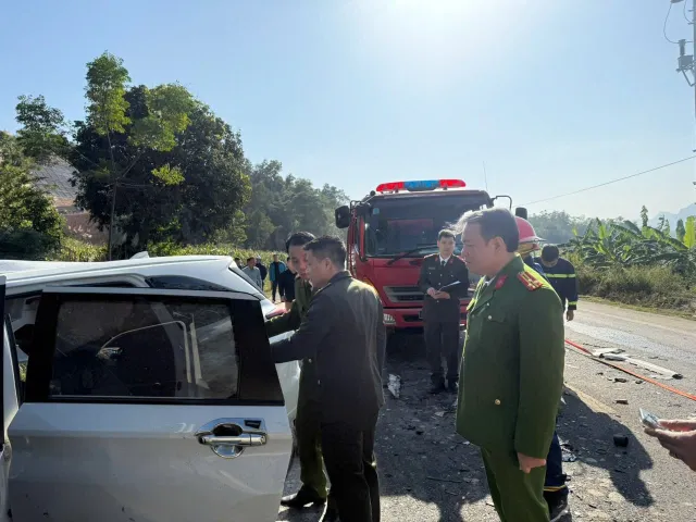 Tạm giữ tài xế xe 7 chỗ trong vụ tai nạn làm 4 người tử vong ở Lạng Sơn - Ảnh 1.