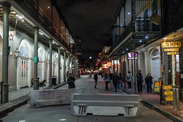 Mỹ mở chiến dịch trấn áp nhập cư trái phép tại New Orleans- Ảnh 1. Mỹ mở chiến dịch trấn áp nhập cư trái phép tại New Orleans- Ảnh 1.