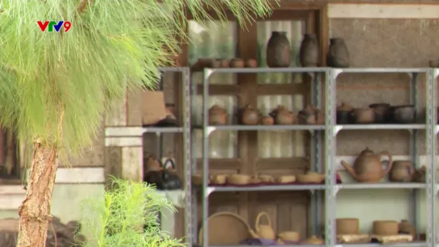 Ấn tượng Phương Nam: Nặng lòng với gốm Chu Ru