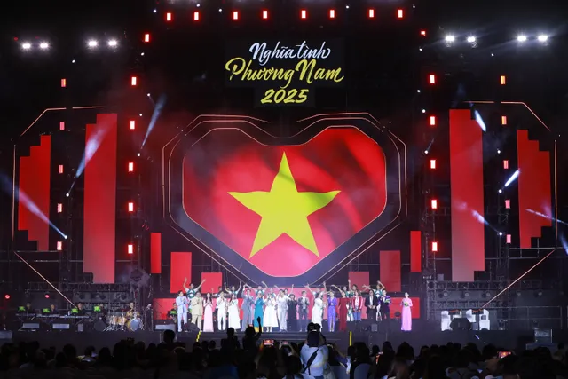 “Nghia Tinh Phuong Nam” Charity Concert Raises VND 25.01 Billion for Support Central Vietnam campaign of VTV’s Vietnamese Loving Heart Fund - Ảnh 1.