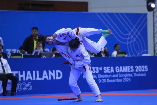 TRỰC TIẾP SEA Games 33 ngày 10/12: Việt Nam chờ tấm HCV đầu tiên - Ảnh 2.