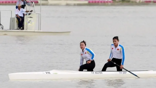 Đoàn Thể thao Việt Nam giành tấm Huy chương Vàng đầu tiên tại SEA Games 33
- Ảnh 1. Đoàn Thể thao Việt Nam giành tấm Huy chương Vàng đầu tiên tại SEA Games 33
- Ảnh 1.