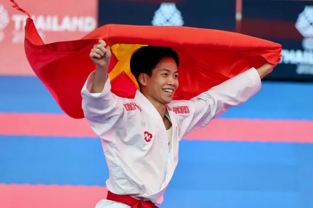 TRỰC TIẾP SEA Games 33 ngày 12/12: Đinh Phương Thành giành HCV thể dục dụng cụ - Ảnh 1.