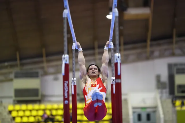 TRỰC TIẾP SEA Games 33 ngày 12/12: Đinh Phương Thành giành HCV thể dục dụng cụ - Ảnh 1.