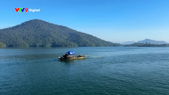 Việt Nam ơi! Mình cùng đi: Viên ngọc xanh giữa vùng cát trắng