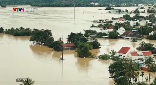 Documentary “Mud Traces”: Warmth of humanity amid the scars of a devastating flood - Ảnh 1.