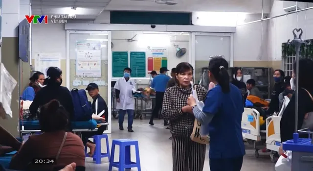 Documentary “Mud Traces”: Warmth of humanity amid the scars of a devastating flood - Ảnh 17.