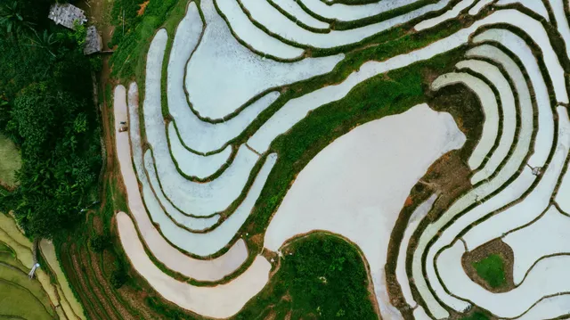 Mường Hum mùa nước đổ: Những nấc thang lên thiên đường dát bạc- Ảnh 2. Mường Hum mùa nước đổ: Những nấc thang lên thiên đường dát bạc- Ảnh 2.