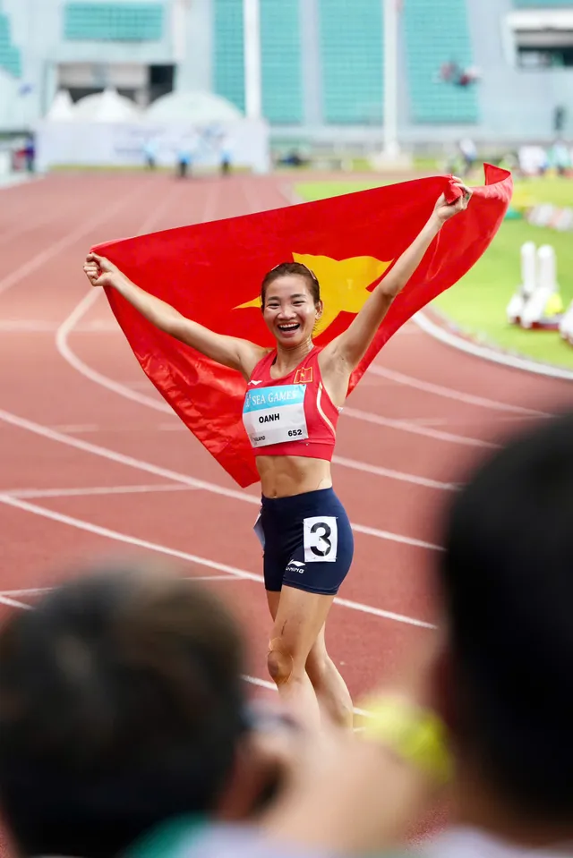 TRỰC TIẾP SEA Games 33 ngày 16/12: Nguyễn Thị Oanh hoàn tất hat-trick HCV SEA Games 33 - Ảnh 2.