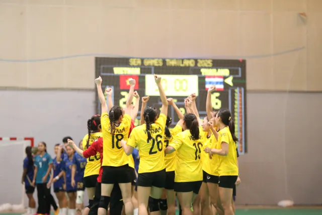 TRỰC TIẾP SEA Games 33 ngày 17/12: Thể thao Việt Nam liên tiếp giành HCV - Ảnh 1.