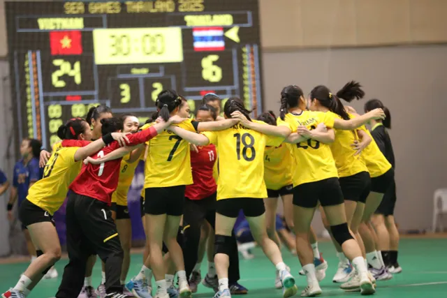 TRỰC TIẾP SEA Games 33 ngày 17/12: Thể thao Việt Nam liên tiếp giành HCV - Ảnh 4.