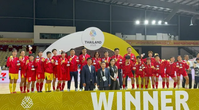 TRỰC TIẾP SEA Games 33 ngày 18/12: 3 chị em ruột cùng giành HCV môn vật - Ảnh 1.