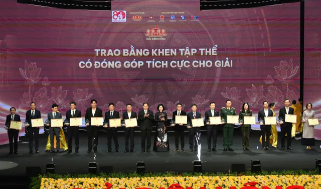 Vietnam Television Wins Grade A at the 4th Dien Hong Awards - Ảnh 7.