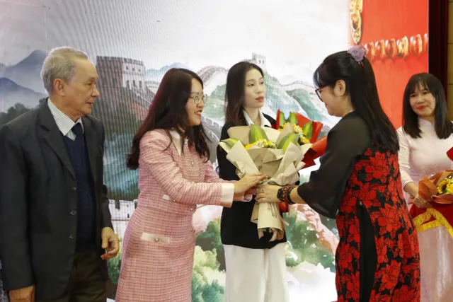 100  “My Bond with China”  Contest Winners Honored - Ảnh 7.