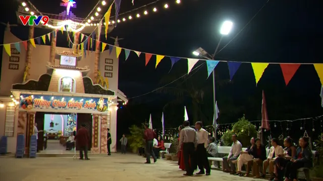 Vượt qua thiên tai, đón giáng sinh an lành