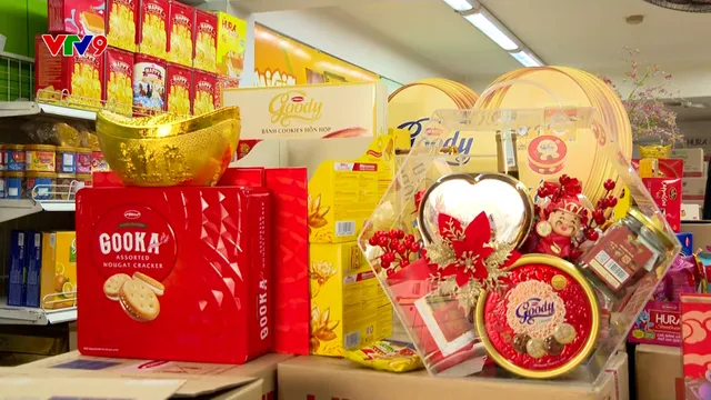 Hàng hóa tết: Doanh nghiệp thận trọng theo sức mua