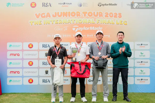 Kim Min Jun lập kỷ lục vô địch chặng cuối VGA Junior Tour 2025- Ảnh 2. Kim Min Jun lập kỷ lục vô địch chặng cuối VGA Junior Tour 2025- Ảnh 2.