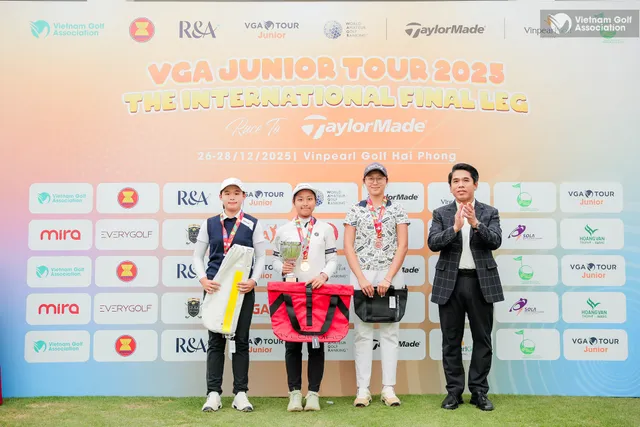 Kim Min Jun lập kỷ lục vô địch chặng cuối VGA Junior Tour 2025- Ảnh 3. Kim Min Jun lập kỷ lục vô địch chặng cuối VGA Junior Tour 2025- Ảnh 3.