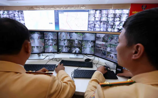 Hanoi officially launches smart traffic control centre - Ảnh 1.