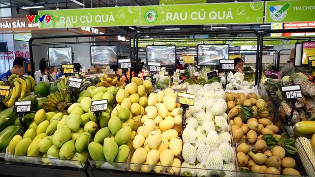 Hàng tết phủ rộng và khuyến mãi sớm