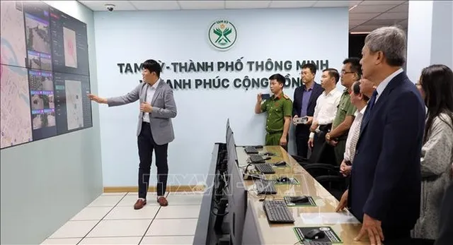 Da Nang wins top national smart-city award - Ảnh 1.