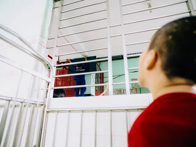 December episode of  Kindness Bus   Brings Warmth to a Home Built on the Word “Love” - Ảnh 6.